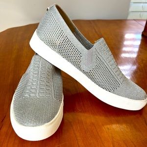 Steve Madden slip on shoes